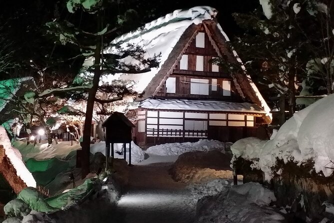 2-Day Bus Tour to Shirakawago & Hida No Sato Winter Illumination - Winter Gifu: why this route works so well