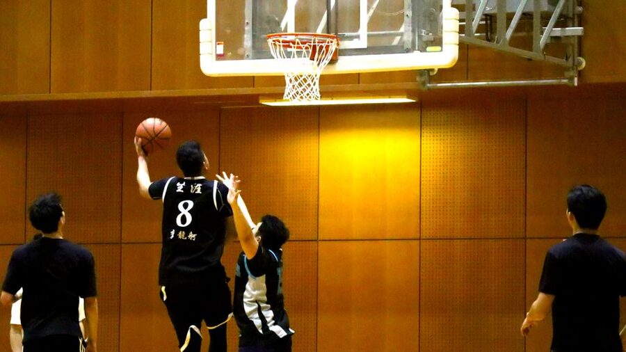 Basketball in Osaka with local players! - Price and Value: About $6 for 3 Hours of Court Time
