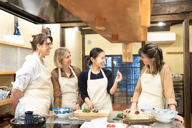 Cooking Class for Ramen and Gyoza in a Quiet Old Osaka House - Intro to Japanese condiments: the small foundation that pays off