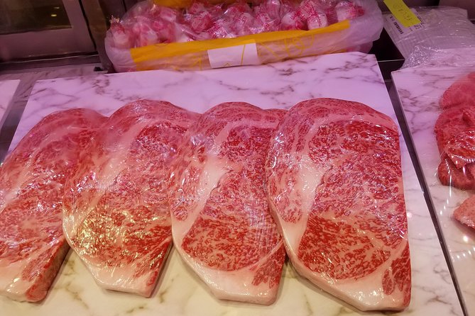Deep Dive: Osaka Food Markets from Local to Luxurious! - Doguyasuji and the knife-and-ceramics moment in Sennichimae