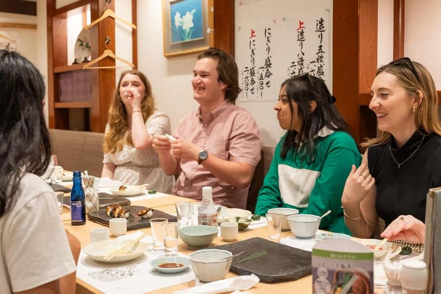 Eat Our Favorites! Osaka’s Backstreet Dining - Meeting at Tenjinbashisuji-6 chome and the 3-hour pace