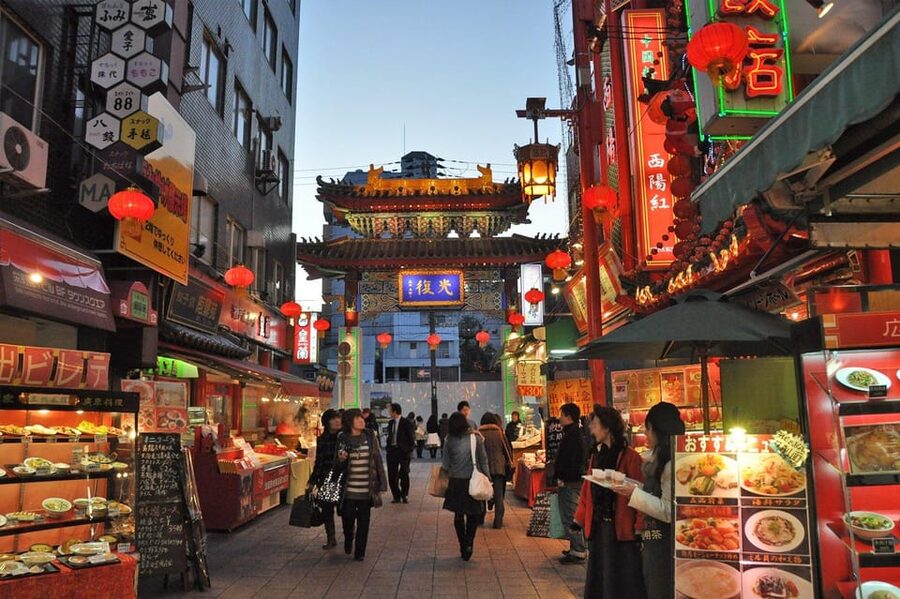 From Osaka: KOBE 1-DAY TOUR - Kobe Harborland: Port Walks and Modern vs. Old