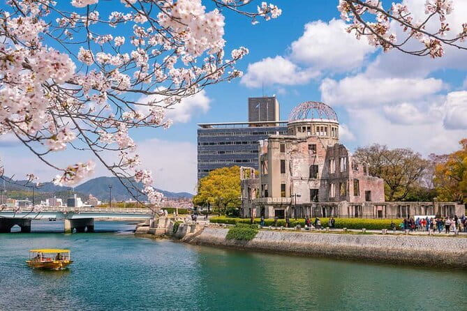 From Osaka/Kyoto: Hiroshima Miyajima Luxury Tour with Guide - Key points to know before you go