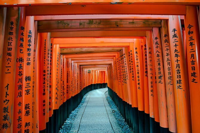 From Osaka/Kyoto: Hiroshima Miyajima Luxury Tour with Guide - Price and logistics: does $391 feel fair?