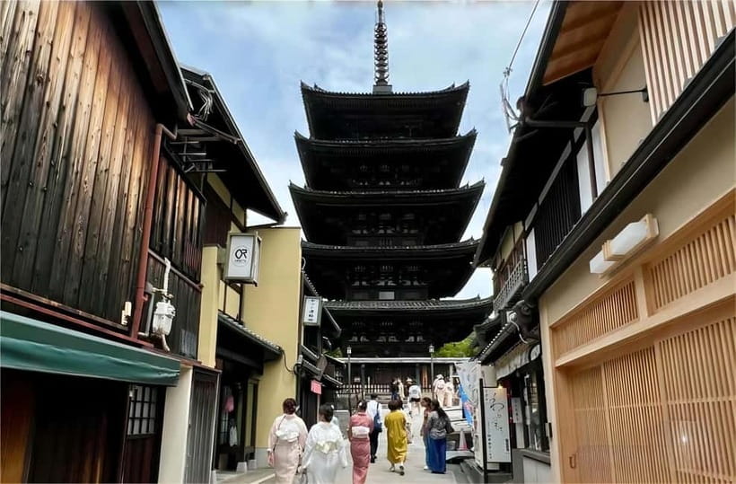 From Osaka: Nara Deer & Kyoto Kiyomizudera Sightseeing Tour - Todai-ji Temple: spirituality and a reset hour
