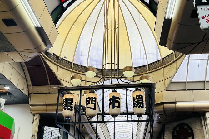Full Day Walking Tour in Osaka Castle Temples and Ukiyoe - Getting there with mobile tickets: what helps on a walking day
