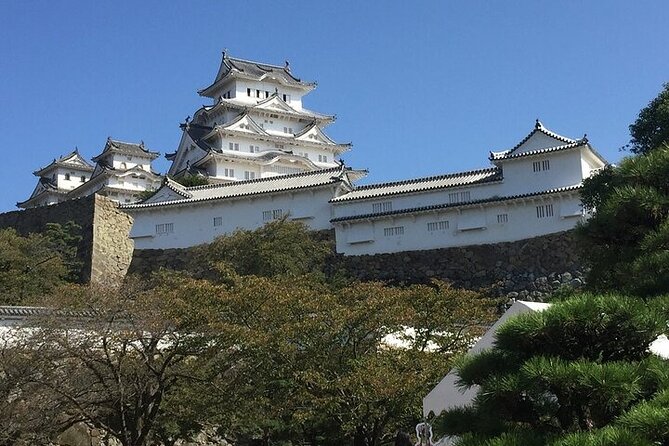 Half-Day Private Guided Tour of Himeji Castle - Himeji Castle: White Heron Looks Great, but the Timing Helps More
