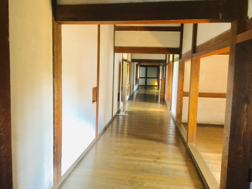 Himeji: Private Guide Tour of the Castle from Osaka or Kyoto - Who should book this Himeji Castle private tour