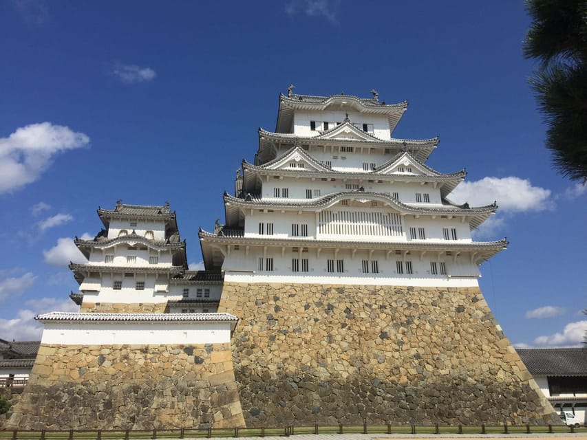 Himeji: Private Guide Tour of the Castle from Osaka or Kyoto - Himeji Station stop: get your bearings fast