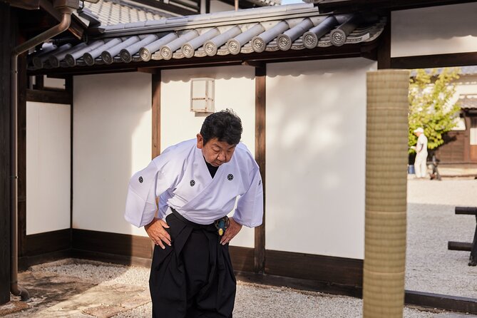 Honor - Experience Samurai & traditional Culture to the fullest - Tea ceremony etiquette with matcha and wagashi: small gestures, real meaning
