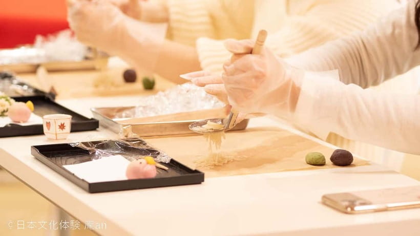Japanese Traditional Sweets "Nerikiri" making - What you make: flower-shaped Nerikiri and Kinton
