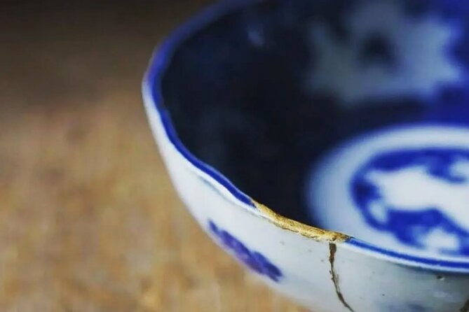 Kintsugi Workshop: Beauty in Brokenness - Finding the studio near public transport (and how that helps)