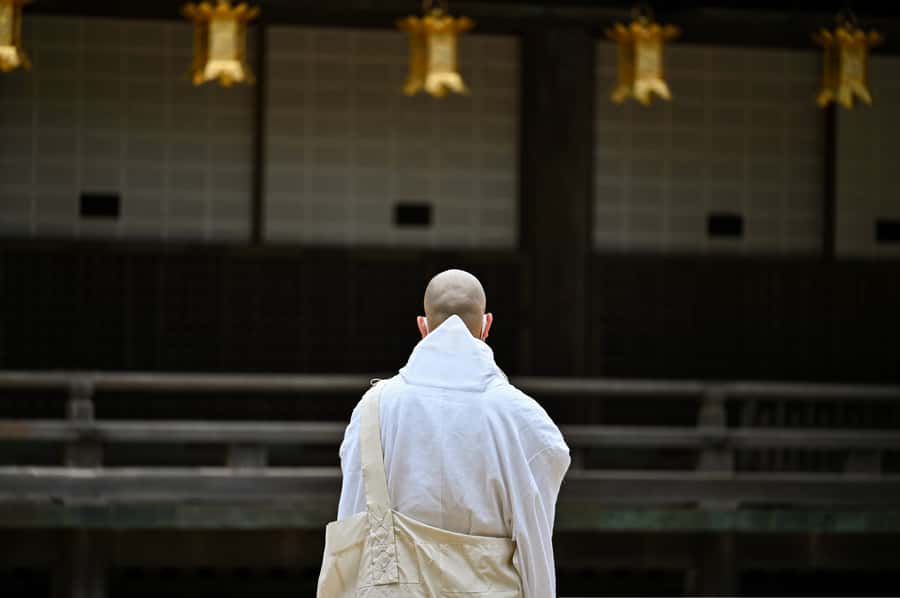 Koyasan: A Mysterious Meditation Journey - From Osaka or Kyoto to a mountain temple world