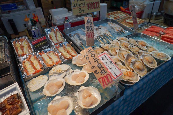 Kuromon Market Food Walking Tour in Osaka (6 stops, 6 tastes) - Finding the Group: Nippon-bashi Meet-Up and Start Time