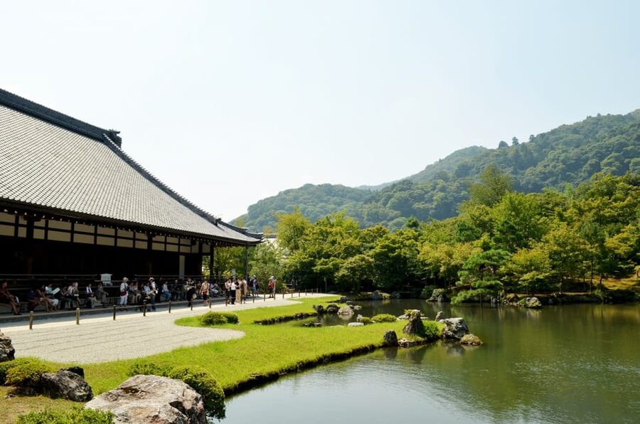 Kyoto: Immersive Arashiyama & Fushimi Inari by Private Car - Getting Picked Up in Osaka, Kobe, or Kyoto (And Avoiding Day-Plan Headaches)