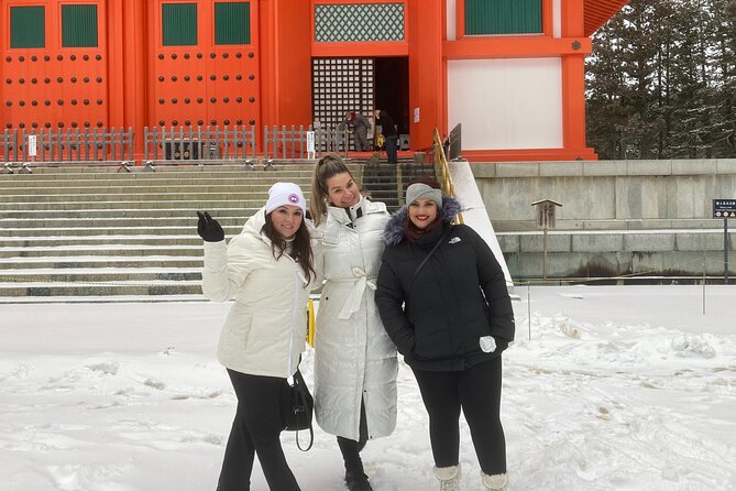 Mt Koya Full Day Tour from Osaka with Licensed Guide and Vehicle - Reihokan Museum: preserved treasures, plus a temple-style entrance