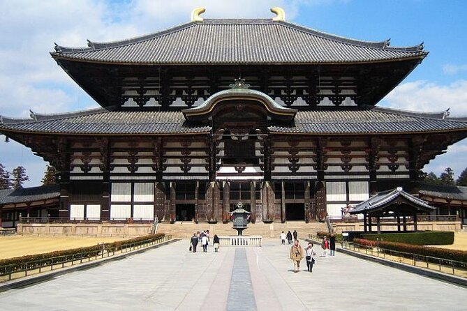 Nara, Todaiji Temple & Kuroshio Market Day BUS Tour from Osaka - Start in Osaka: The 8:30 AM Loop That Shapes the Whole Day