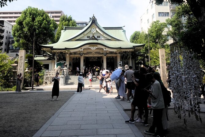 Osaka 4-Hour Walking Tour: Hotspots and Hidden Gems - A 4-hour Osaka walking tour that feels like the city itself