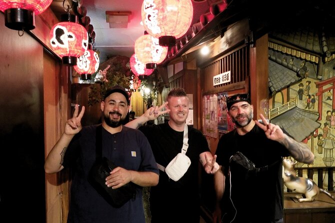 Osaka 4-Hour Walking Tour: Hotspots and Hidden Gems - Kuromon Market: Osaka’s Kitchen and how to read a food crowd