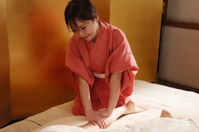 Osaka:Bamboo Healing Massage at the Temple <90-min> - Your Welcome Routine: Foot Bath Before the Massage