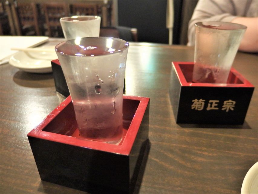 Osaka: Bar-Hopping Night Tour in Namba - Ura-Namba food alley and the 20-spot izakaya style: where the night starts to fly
