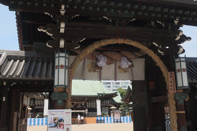 Osaka Castle and a visit to the longest shopping street in Japan - Getting the Most Out of Your Guide (Keiko, Ichiro, Akie, Minako, Ando)