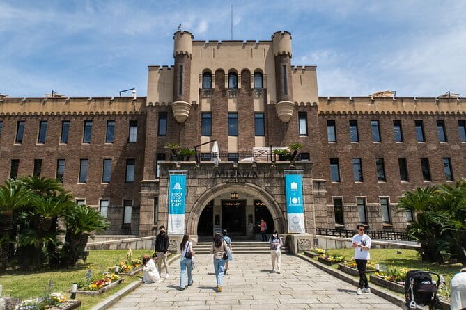 Osaka Castle & Samurai History Walking Tour - Osaka Castle Park: where locals train in historic space
