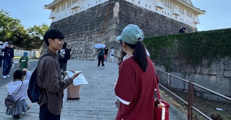 Osaka Castle Walking Tour – With Optional City Highlights - The Short Train Hop: Quick Movement, Real Language Practice