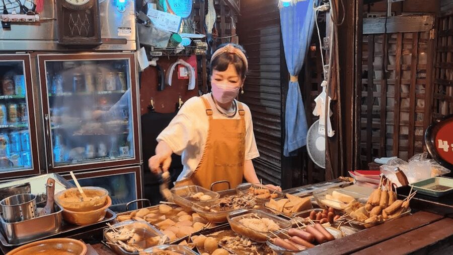Osaka: Deep Backstreets Walking Tour with Dinner Option - Retro Osaka: Arcades, Markets, and How Night Life Actually Runs