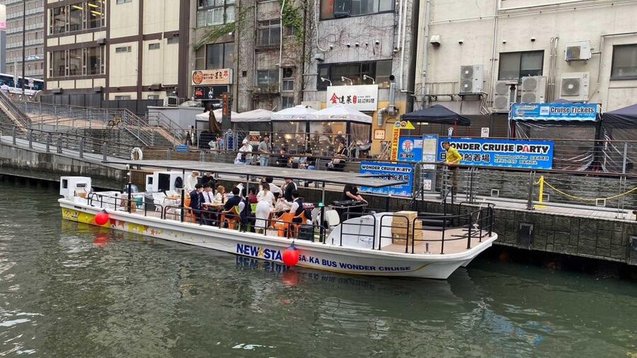 Osaka: Dotonbori District River Cruise with Drink Discount - Price and value: $12 for a short canal loop