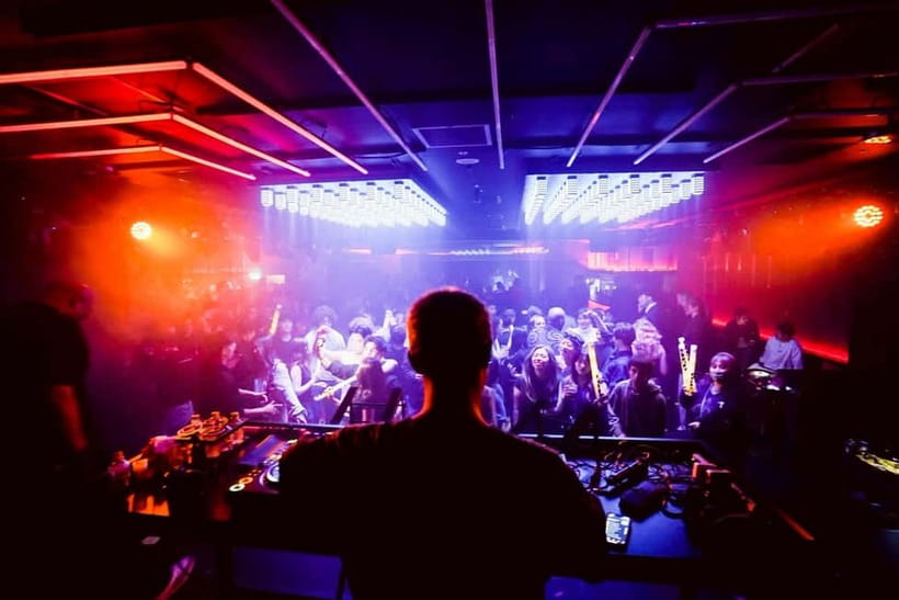 Osaka Dotonbori:GIRAFFE Nightclub Ticket with Drink/VIP Plan - Key things that make this ticket worth your attention
