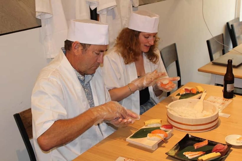 Osaka Dotonbori: Vegan/Vegetarian Sushi Making Experience - Is $45 worth it for 90 minutes and a full sushi set?