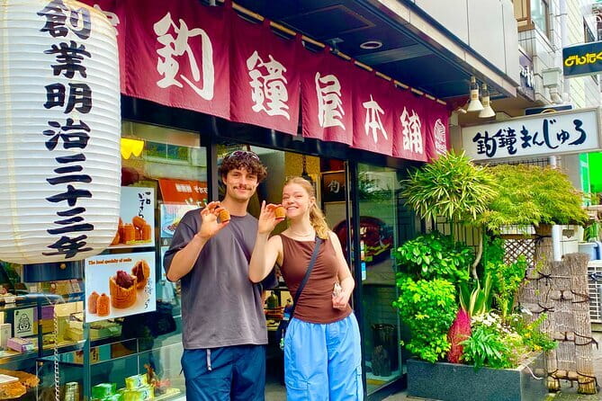 Osaka Food Adventure Tour: Walking with a Local Guide - Tsutenkaku and Shinsekai: retro towers and the Osaka street-food mood