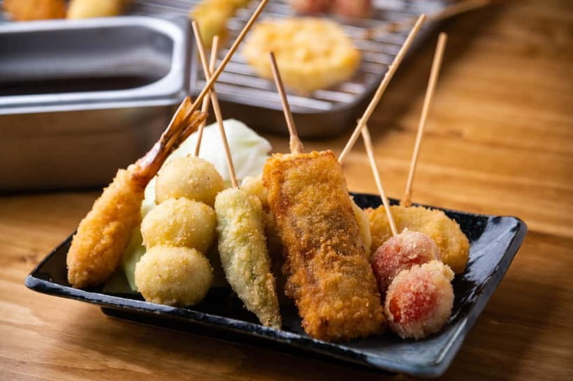 Osaka: Food Tour Kuromon Market & Dotonbori with Guide - Should You Book This Osaka Food Tour?