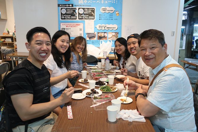 Osaka Food Walking Tour with Market Visit - The Shinsekai pivot: traditional lunch plus tea and knife culture