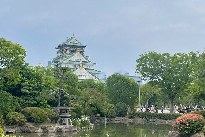 Osaka Full-Day Experience with Castle, Kushikastu and Temple - Shinsekai and the kushikatsu hopping ritual (no double-dipping)
