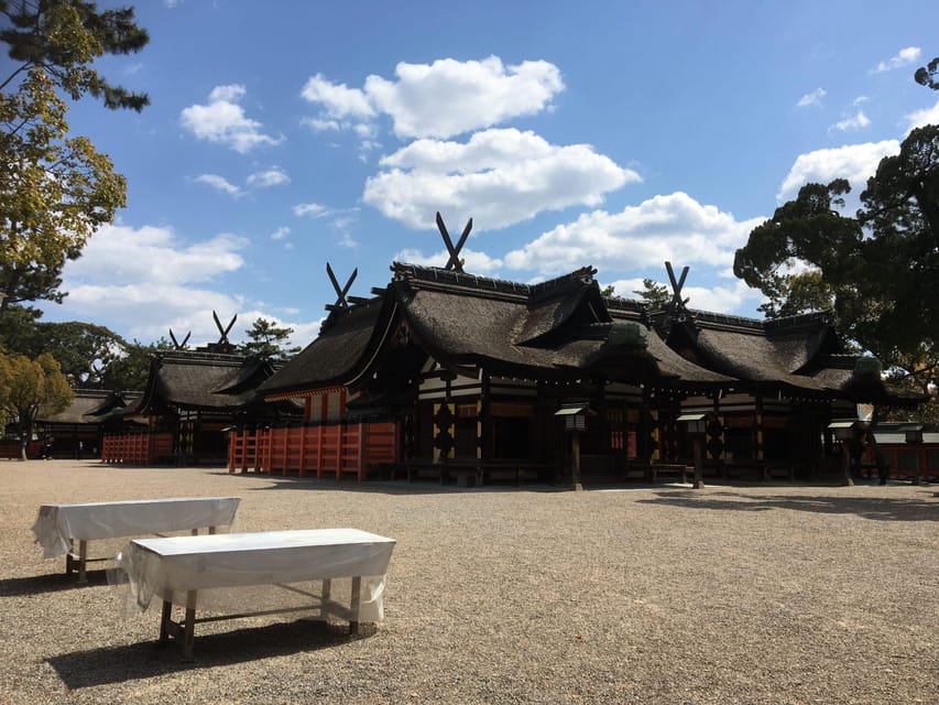 Osaka: Full-Day Private Guided Tour of the Historical City - Osaka Castle: Samurai-Era Power You Can Read Like a Story