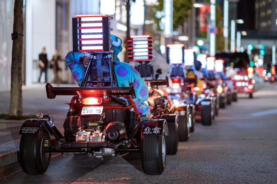 Osaka: Go Kart Tour on Osaka Streets with Guide - Karts, gear, and the rules that keep it smooth