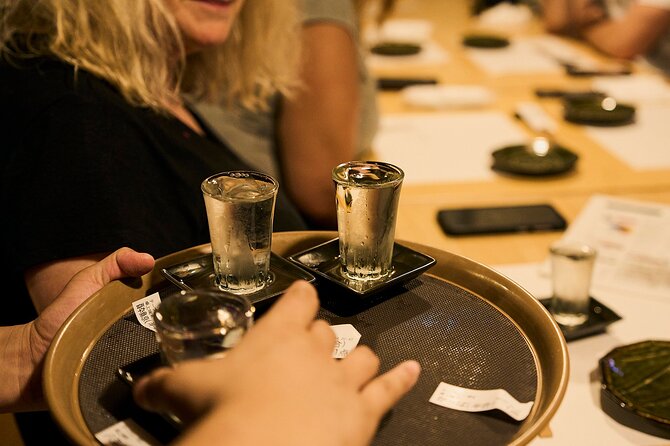 Osaka: Guided Food Tour with 12 Dishes at 4 Local Eateries - How 12 Dishes in 150 Minutes Actually Works