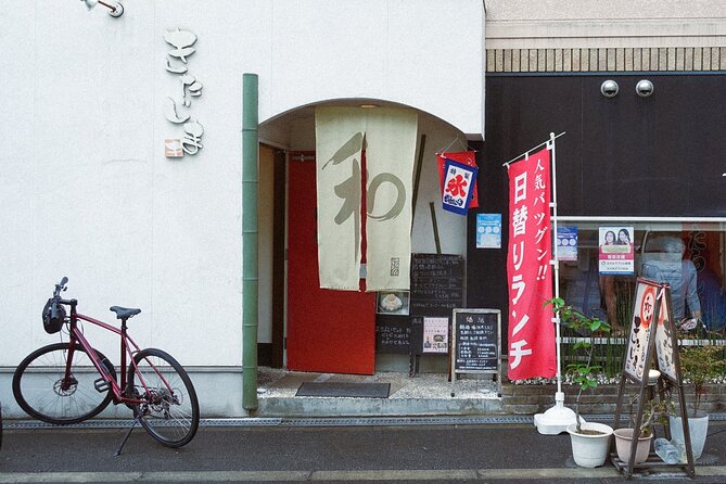 Osaka Japanese Cooking And Matcha Class near Osaka Castle - The instructor dynamic: friendly, small, and easy to follow