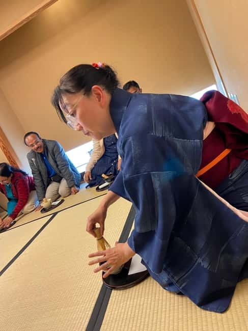Osaka; Japanese Tea ceremony experience, Macha and Sencha - Making matcha: etiquette you’ll actually use