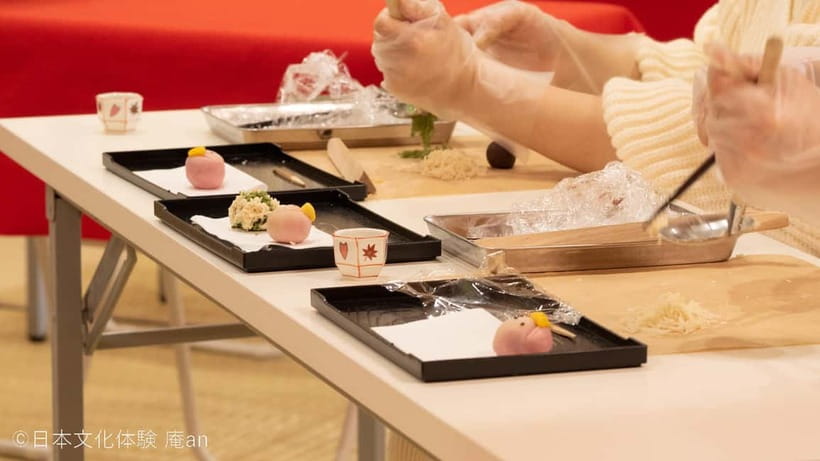 Osaka: Japanese Traditional Sweets Making and Tea Ceremony - Break time and resetting your hands (and expectations)