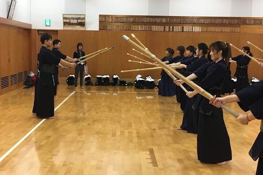 Osaka: Kendo Workshop Experience - Hitting Drills, Teacher Contact, and the Rhythm of a Match-Style Mini-Game
