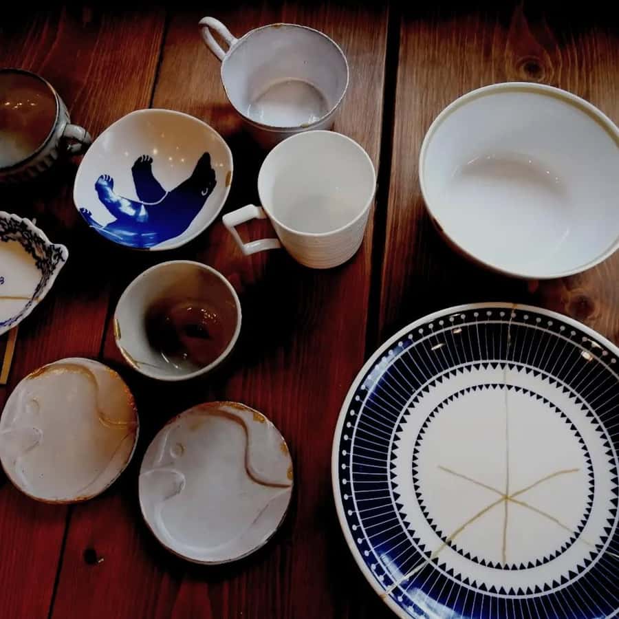 Osaka: Kintsugi Workshop, Beauty in Brokenness - Beyond Kintsugi: Other Crafts in the Same Facility