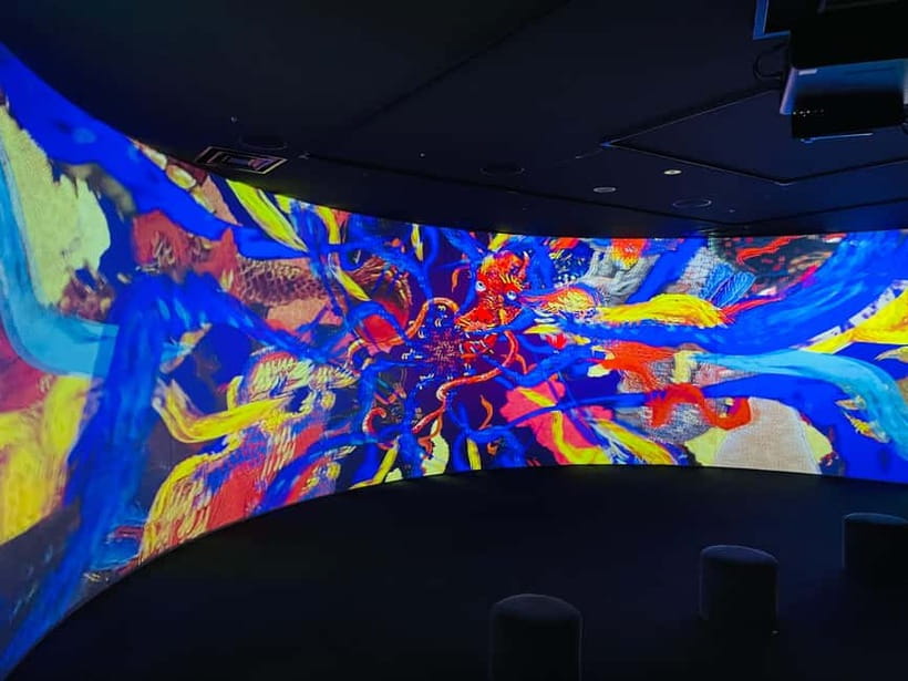 Osaka: Koji Kinutani Tenku Art Museum Entry Ticket - VR that brings you closer to Koji Kinutani