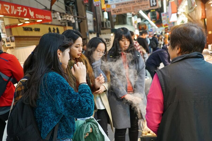 Osaka: Kuromon Market Food Walking Tour (6 stops, 6 tastes) - Stop-by-Stop: What You’ll Do, See, and Try