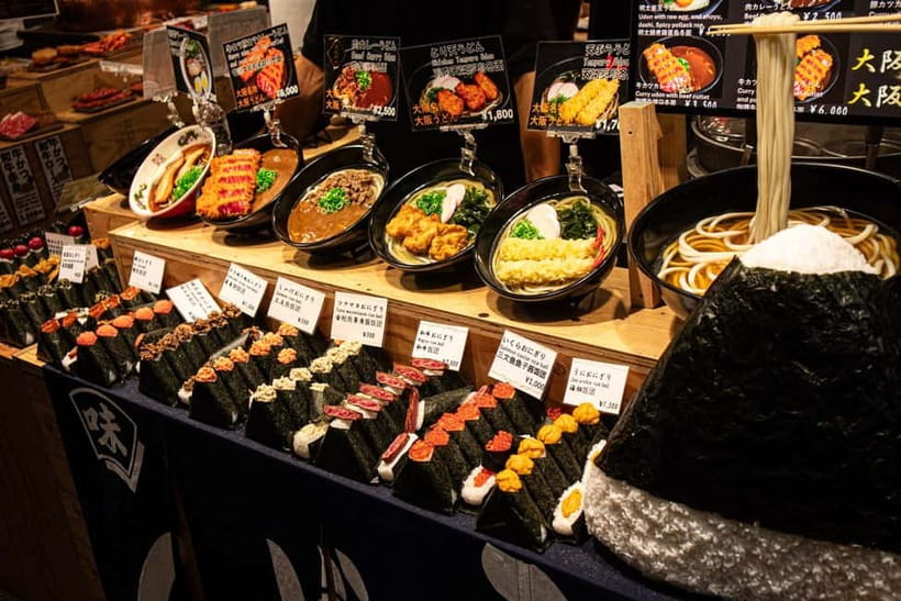 Osaka: Kuromon Market Street Food Tour with Pro Local Guide - Sennichimae Doguyasuji Shotengai: more than just a shopping lane