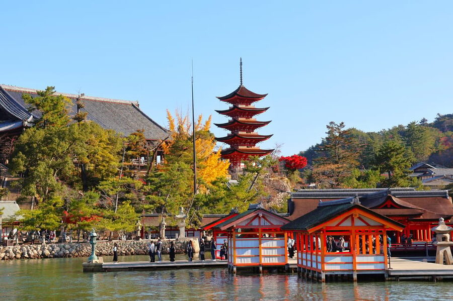 Osaka/Kyoto: Hiroshima Miyajima Bus Tour & Shinkansen Ticket - Price and value: is $277 worth the packed 12 hours?
