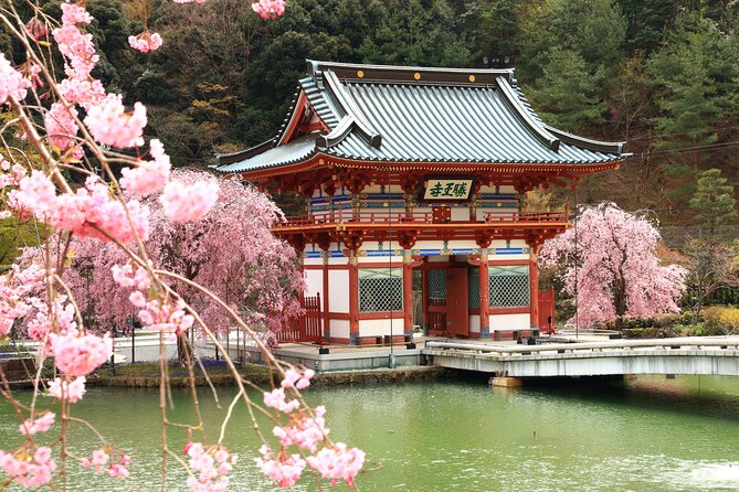 Osaka / Kyoto: Katsuoji, Arashiyama & Kinkaku-ji One Day Tour - Arashiyama: bamboo time, shrine contrasts, and a UNESCO Zen stop