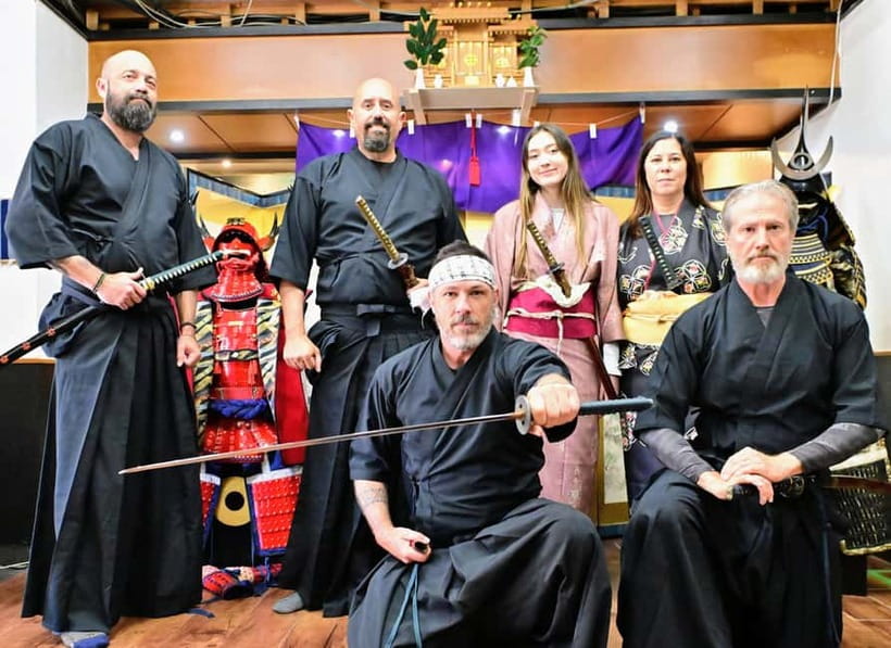 Osaka: Learn Bushido - Trial Slashing with Samurai Sword - Where Samurai Honor Is, and Why This Osaka Castle Area Fits